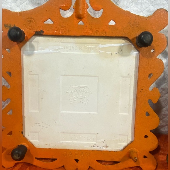 Set of 2 Vintage Ceramic Tile Trivets in Cast Iron Raspberries & Coffee Grinder - Picture 2 of 6